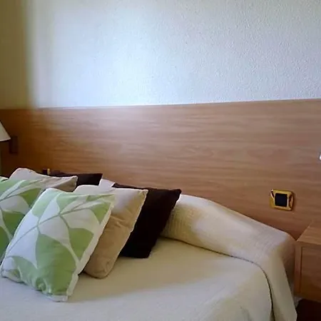 Biarritz-parme Отель 3*