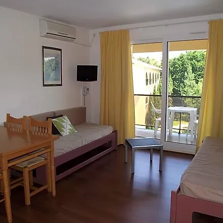 Отель Biarritz-parme 3*