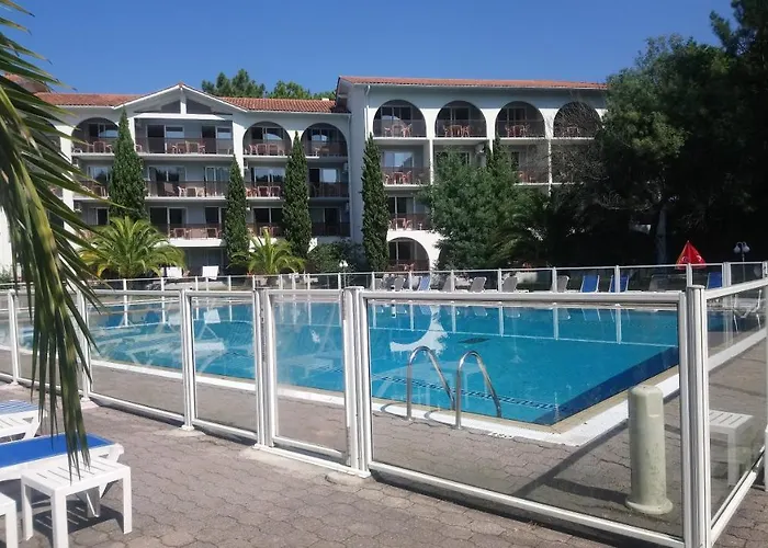 מלון Biarritz-parme 3*